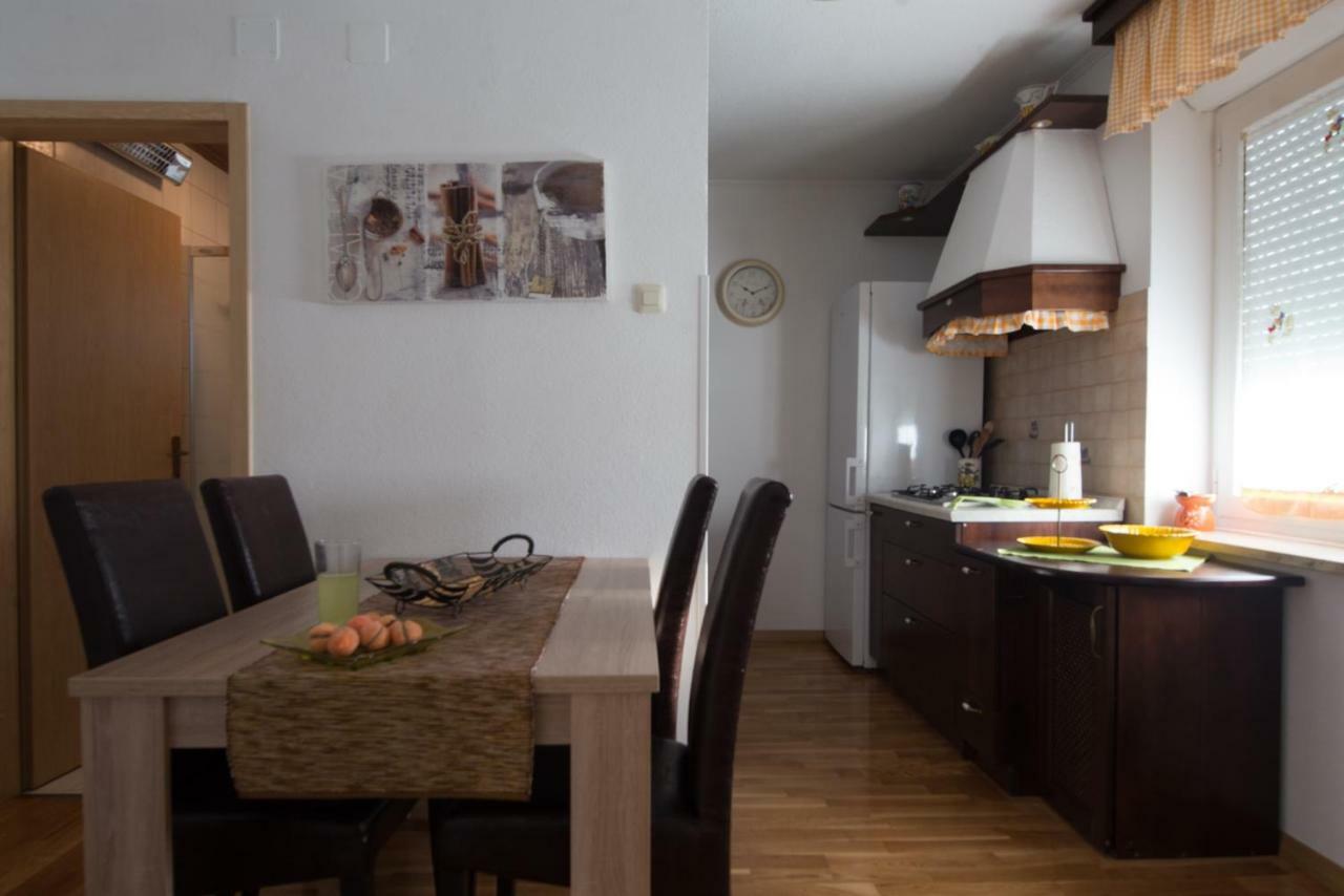 Apartments Tamara Umag Buitenkant foto